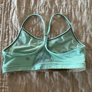 Lululemon y bra teal. Size 8